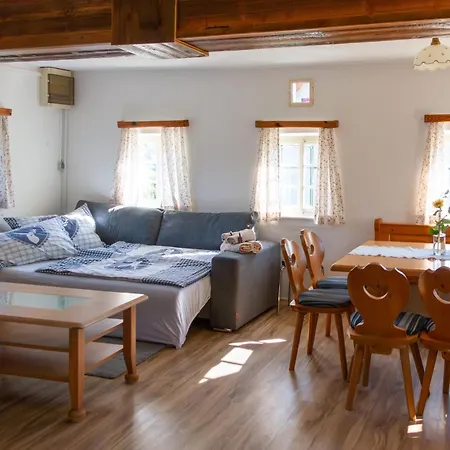 Winzerhaus Loescherannerl Holiday home Kogl
